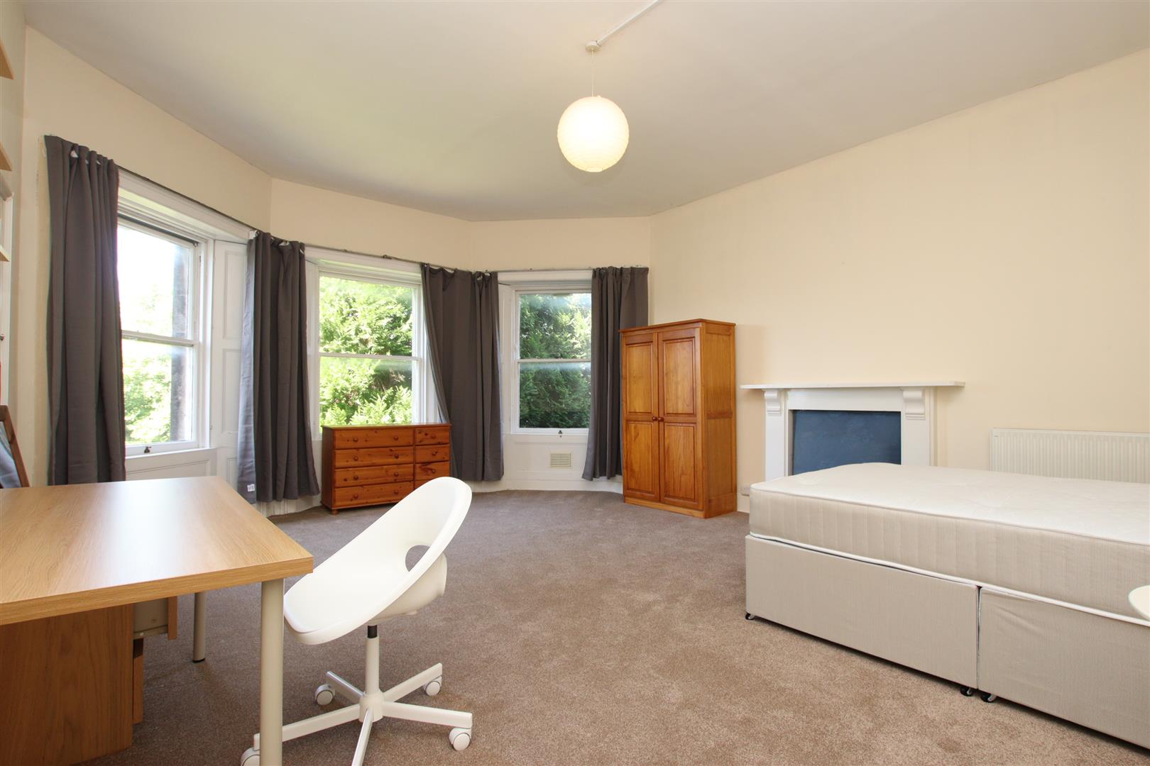 Hillstead House, Weston Park East, Bath, BA1